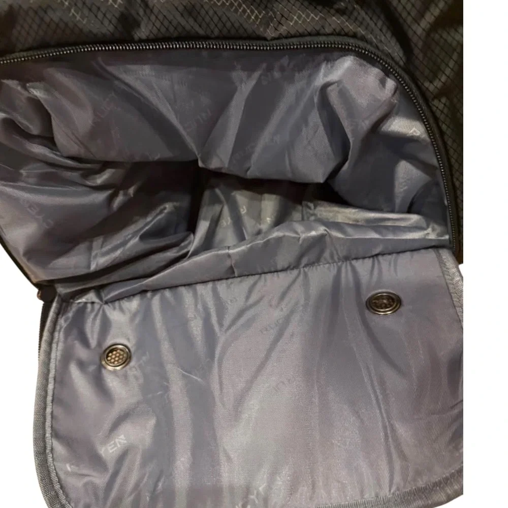 Rucyen Sports Backpack Unisex Large Black White New Ball Compartment Fence Hook